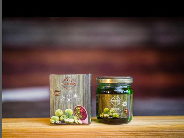Manisa Birlik - Elma Ezmesi | Elmalı Macun Macunu | Elma & Ot Macunu | 240GRAM | daha iyi bağışıklık sistemi oluşturmak | Vitamin ve mineral açısından zengin | VitaminBombası | Günlük Takviye |