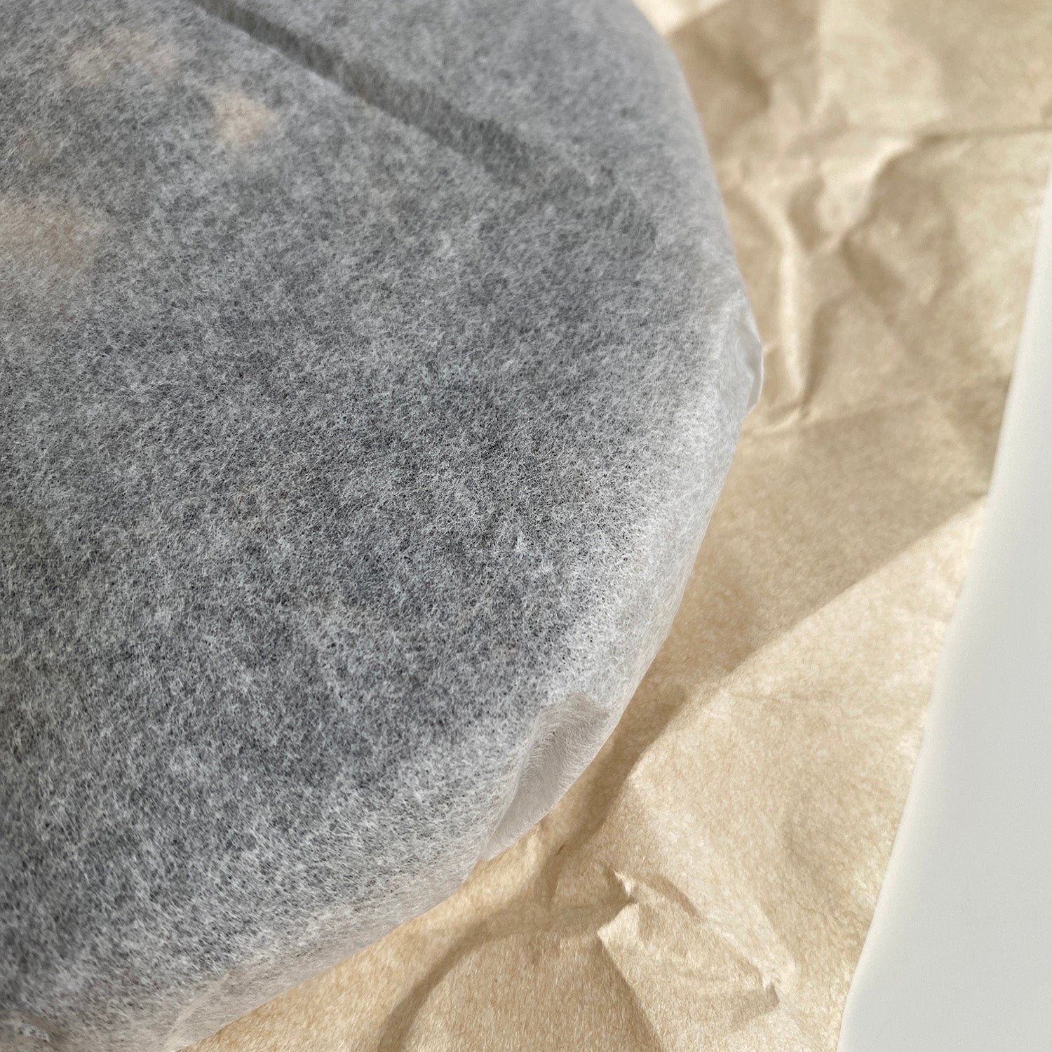 2023 Yibang Ancient Tree Raw Pu Erh, Xiao Ye Zhong (Small Leaf) 200g | Hoogwaardige Traditionele Chinese Thee